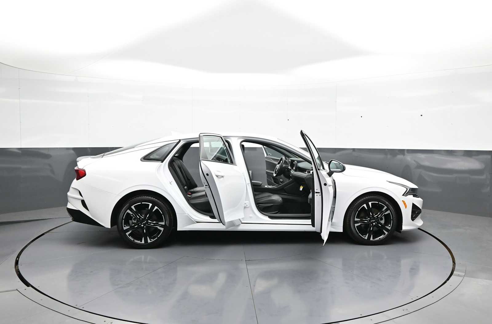 Used 2024 Kia K5 GT-Line FWD image 42