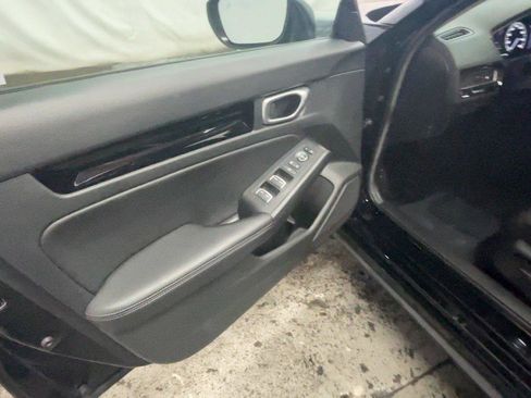 Used 2024 Honda Civic EX-L image 30