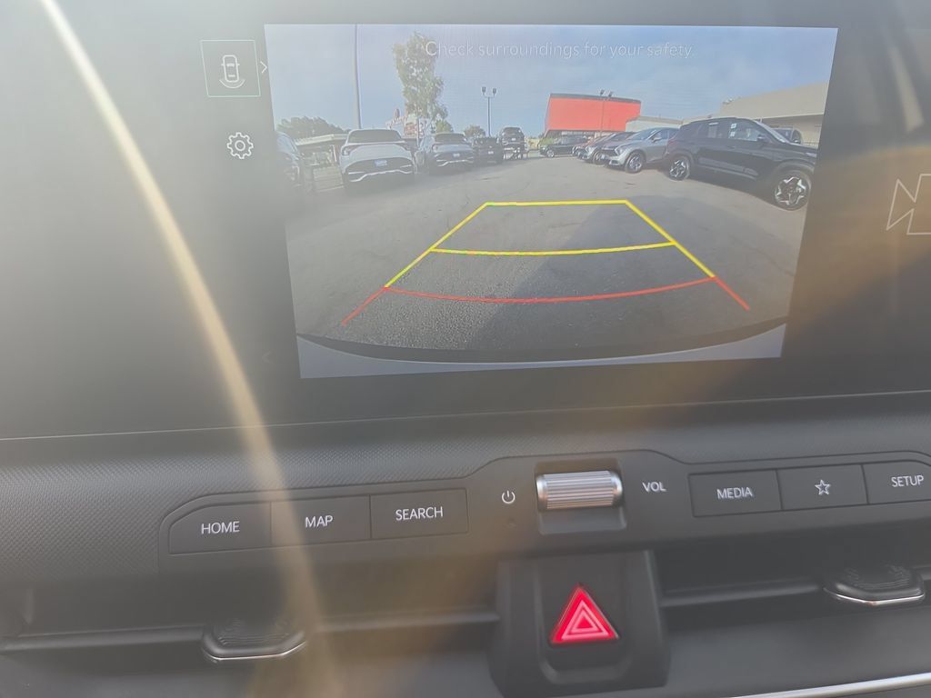 Used 2025 Kia K4 FWD image 18