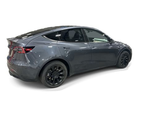 Certified 2023 Tesla Model Y Long Range AWD/4WD image 7