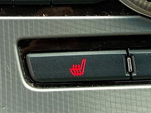 Used 2019 Lincoln MKZ Premiere image 22