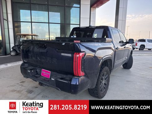 Used 2023 Toyota Tundra Platinum image 3