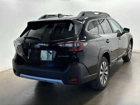 Certified 2025 Subaru Outback Limited image 31
