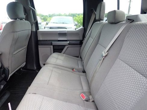 Used 2017 Ford F150 XLT w/ Equipment Group 302A Luxury AWD/4WD image 12