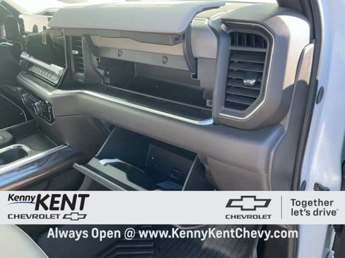 Certified 2025 Chevrolet Silverado 1500 LTZ w/ LTZ Premium Package image 25