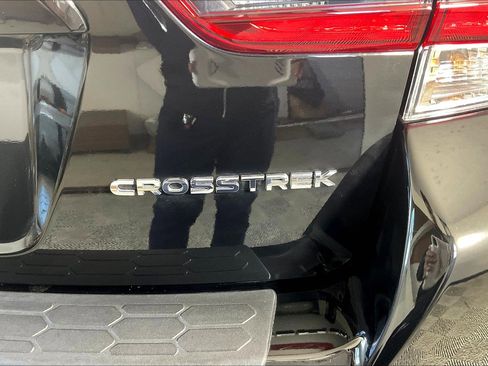 Used 2023 Subaru Crosstrek 2.5i Limited w/ Moonroof Package image 31