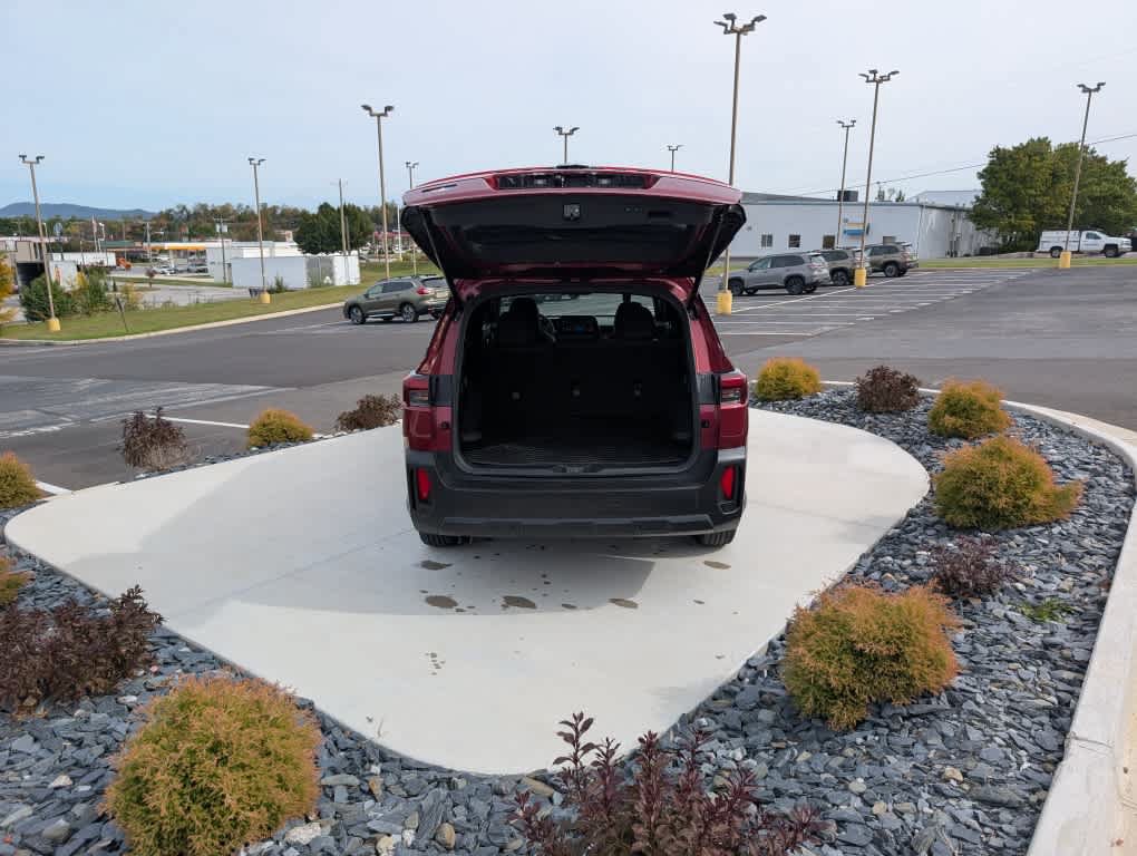 Used 2026 Subaru Outback Limited AWD/4WD image 17
