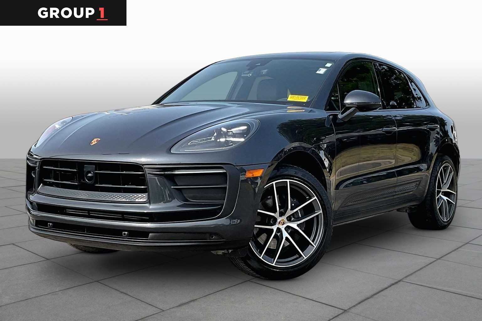 Used 2024 Porsche Macan AWD/4WD image 1