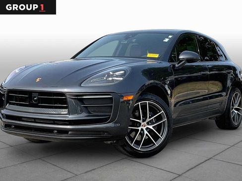 Used 2024 Porsche Macan AWD/4WD image 1