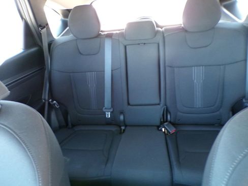 Certified 2023 Hyundai Tucson SEL AWD/4WD image 12