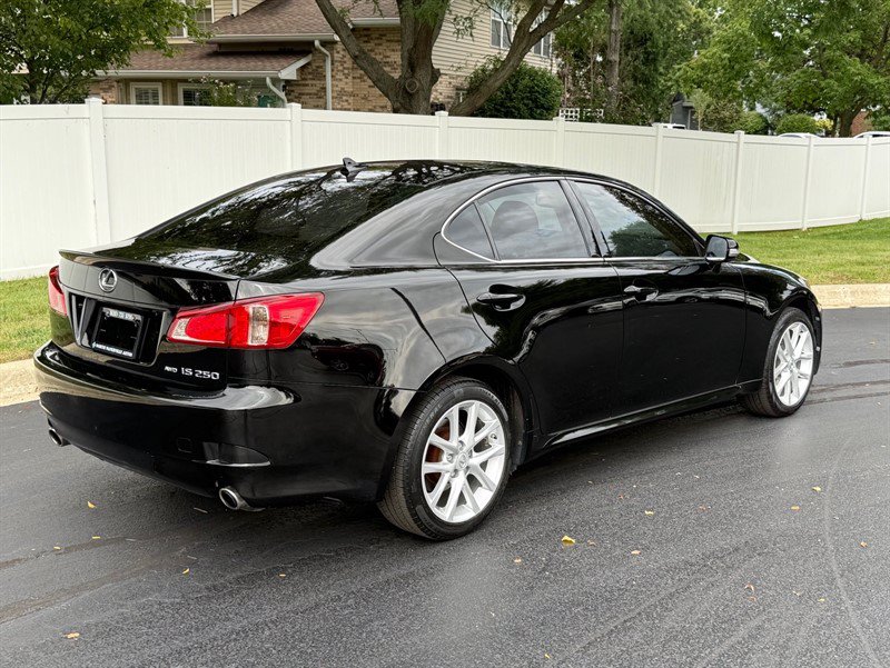 Used 2012 Lexus IS 250 AWD w/ Premium Pkg Value Edition image 4