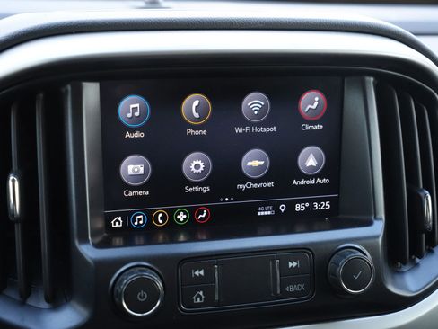 Used 2019 Chevrolet Colorado ZR2 AWD/4WD image 12