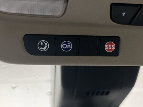 Used 2017 Buick Envision Premium w/ Driver Confidence Package image 25