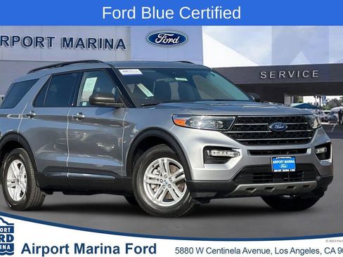 Certified 2022 Ford Explorer XLT w/ Equipment Group 202A image 1