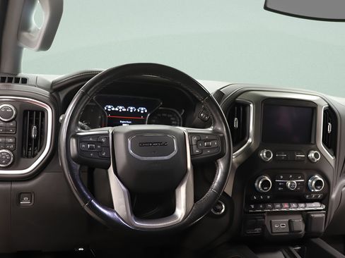 Used 2022 GMC Sierra 2500 Denali AWD/4WD image 9