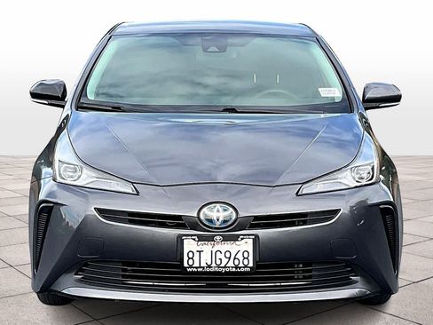 Used 2021 Toyota Prius L Eco image 3