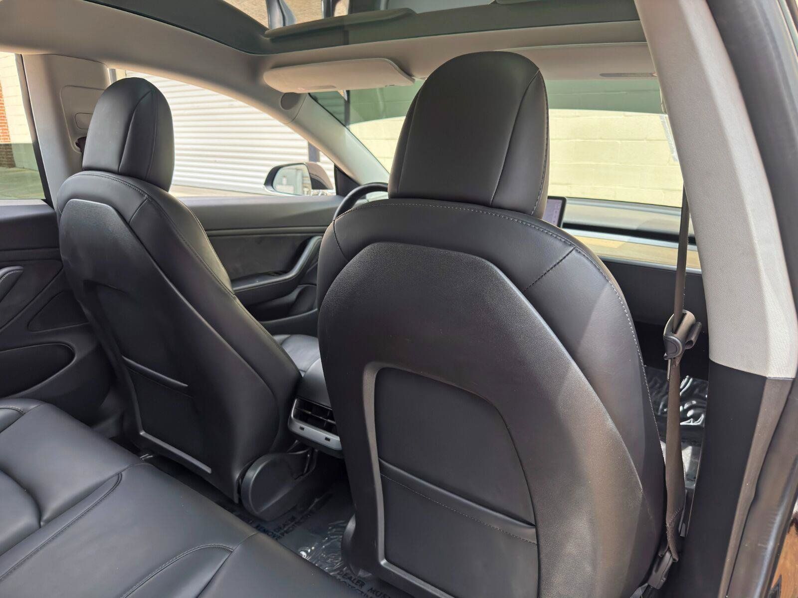 Used 2018 Tesla Model 3 Long Range RWD image 35