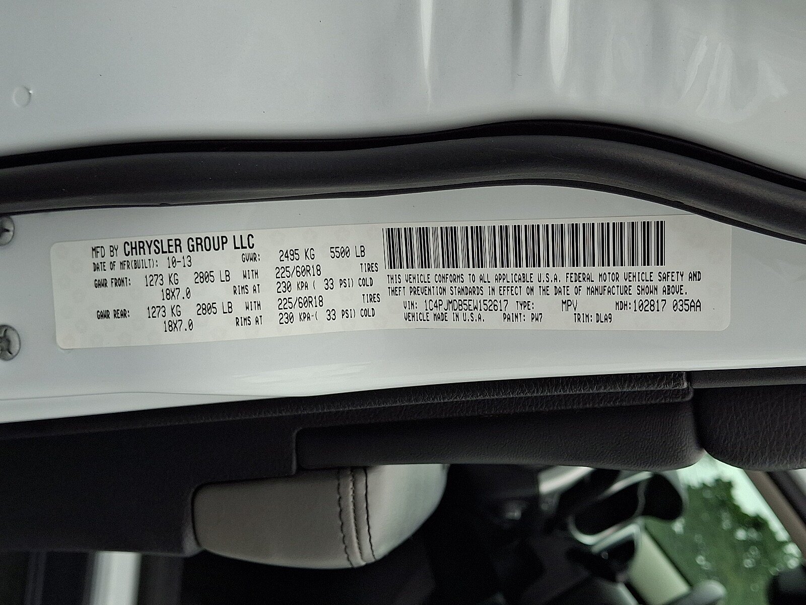 Used 2014 Jeep Cherokee Limited w/ Luxury Group AWD/4WD image 28