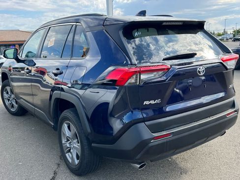 Used 2024 Toyota RAV4 XLE w/ Convenience Package FWD image 6