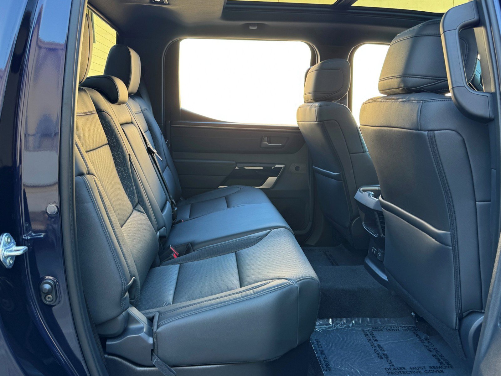 Used 2025 Toyota Tundra Limited AWD/4WD image 44