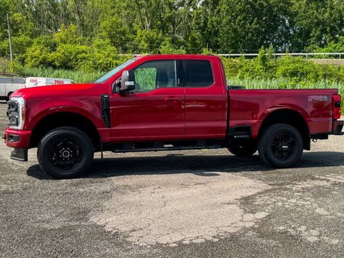 Used 2023 Ford F250 XLT w/ XLT Premium Package AWD/4WD image 6