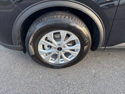 New 2026 Ford Escape Active w/ Cold Weather Package image 10