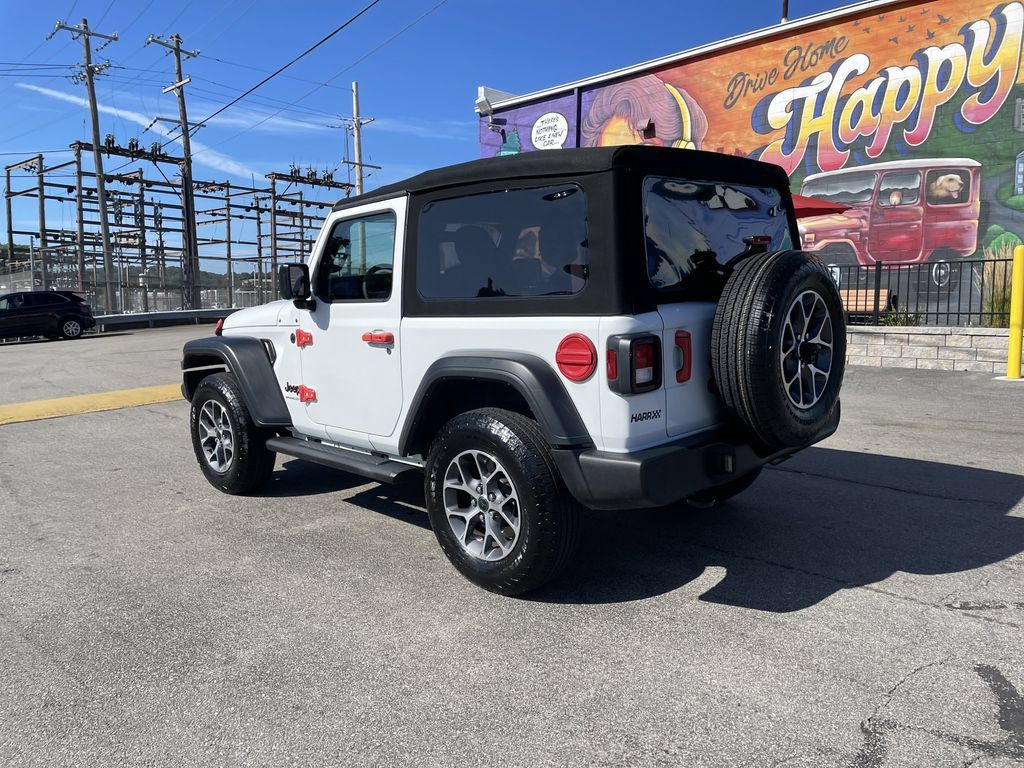 Used 2024 Jeep Wrangler Sport AWD/4WD image 3