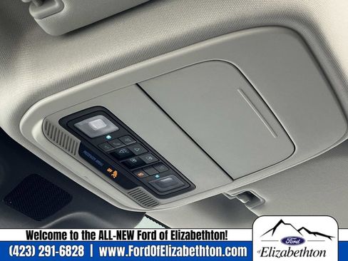 New 2025 Ford Expedition Max Active image 31