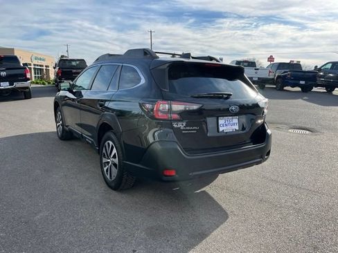 Used 2023 Subaru Outback Premium AWD/4WD image 9