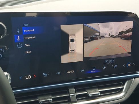 New 2025 Chevrolet Equinox EV LT image 24