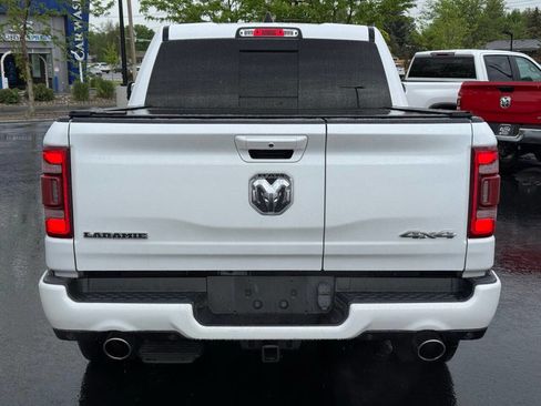 Used 2022 RAM 1500 Laramie w/ Sport Appearance Package AWD/4WD image 7