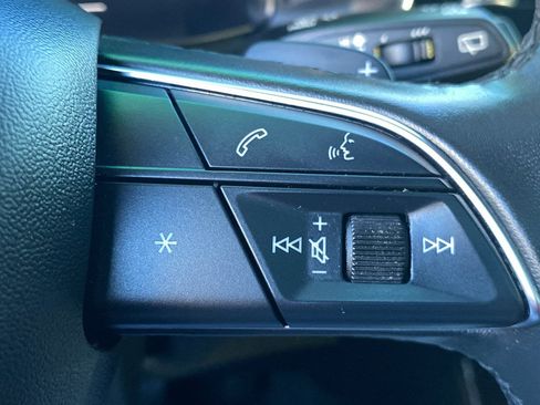 Used 2023 Audi Q8 Premium Plus w/ Premium Plus Package image 12