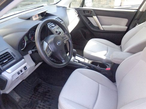 Used 2015 Subaru Forester 2.5i Premium image 13