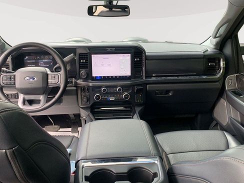 Used 2026 Ford F350 Lariat w/ Black Appearance Package AWD/4WD image 8