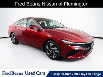 Used 2024 Hyundai Elantra SEL w/ Convenience Package