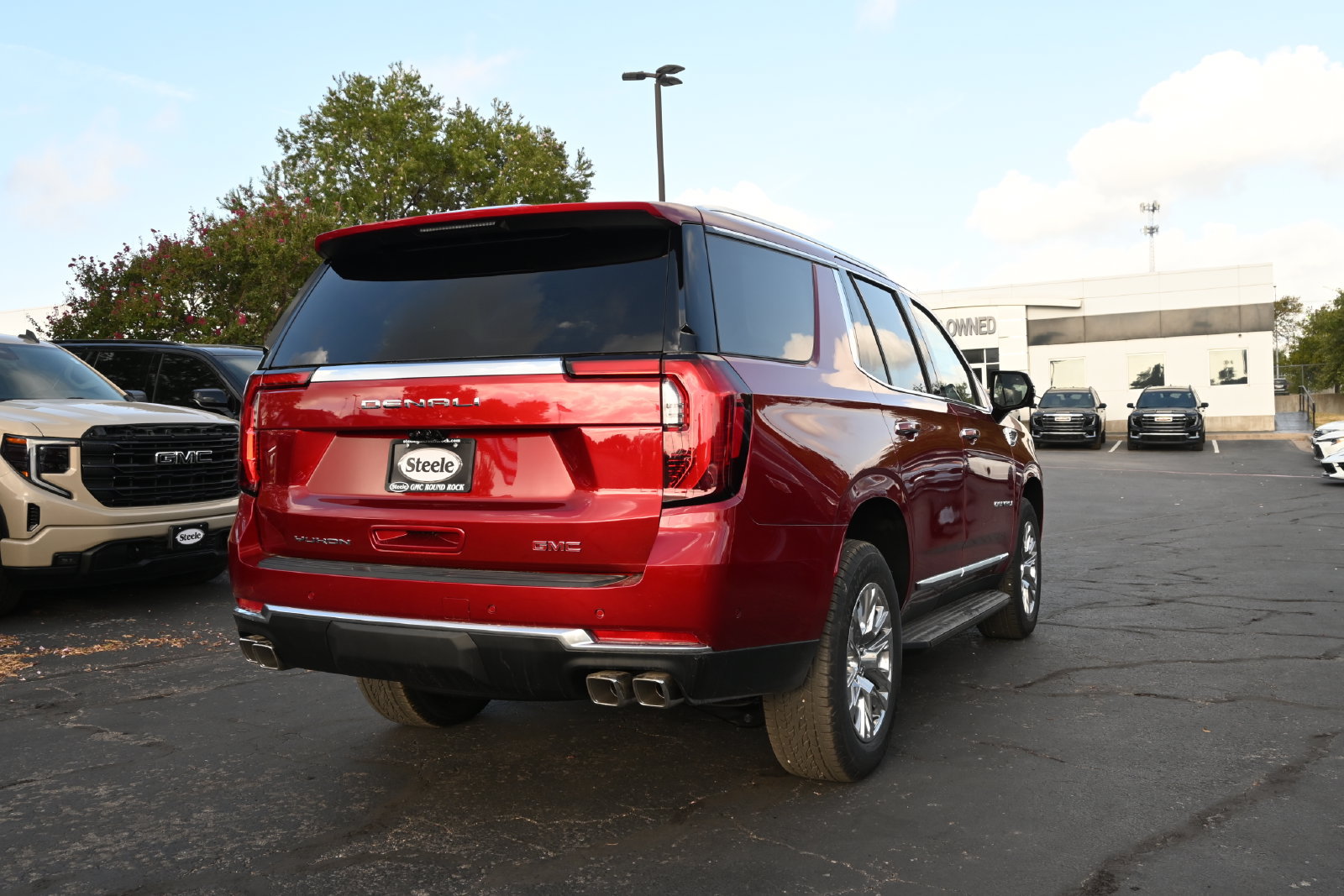 New 2026 GMC Yukon Denali w/ Advanced Technology Package RWD image 9
