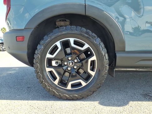 Used 2022 Ford Bronco Sport Outer Banks w/ Tech Package AWD/4WD image 26