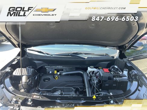 Certified 2026 Chevrolet Equinox RS w/ Convenience Package III FWD image 9