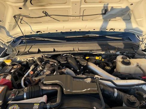 Used 2011 Ford F450 XL w/ PWR Equipment Group image 3