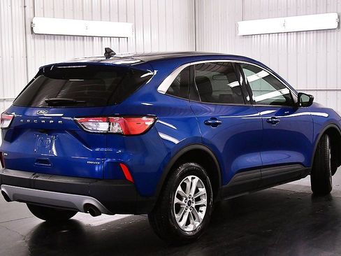 Used 2022 Ford Escape SE w/ Convenience Package image 7