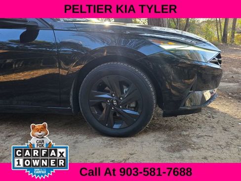 Used 2022 Hyundai Elantra SEL image 6