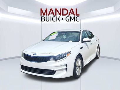 Used 2018 Kia Optima LX w/ 17" Alloy Wheels Package