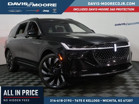 Used 2024 Lincoln Nautilus Black Label w/ Jet Appearance Package (87T) AWD/4WD image 1