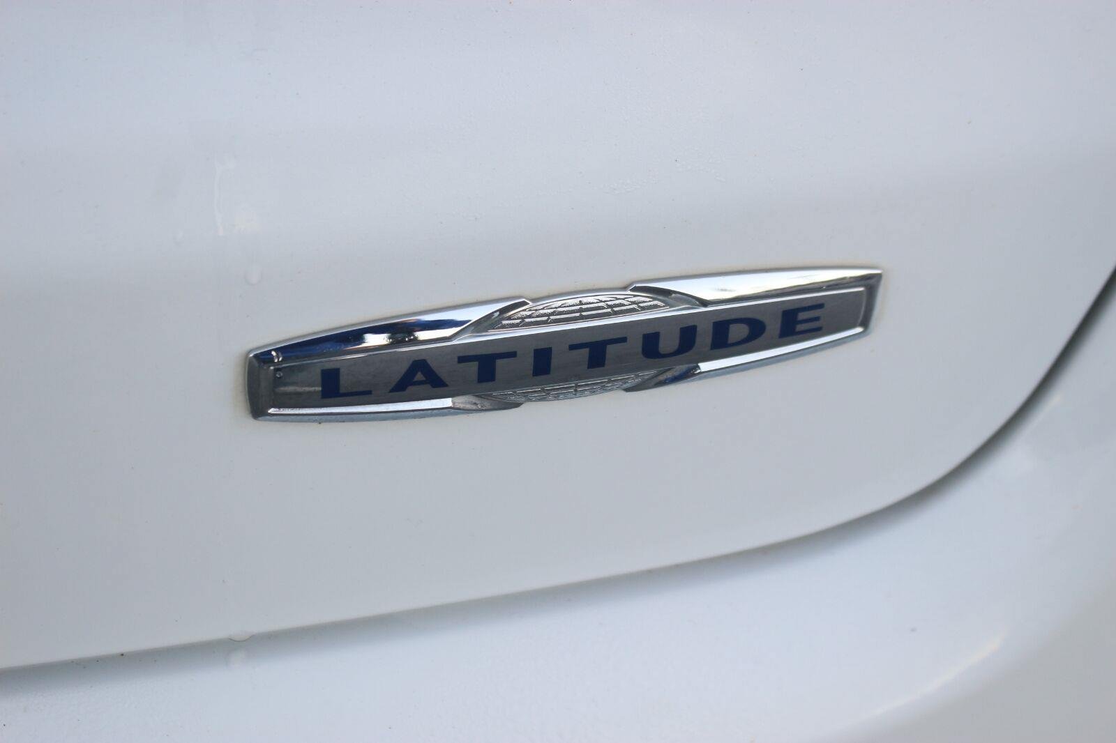 Used 2024 Jeep Compass Latitude AWD/4WD image 10