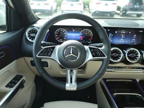 New 2026 Mercedes-Benz GLB 250 GLB 250 image 14