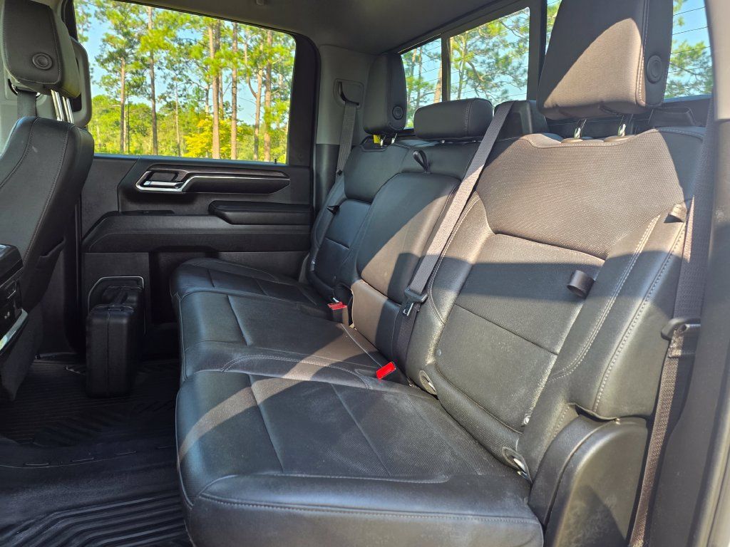 Used 2024 Chevrolet Silverado 2500 LTZ w/ LTZ Plus Package AWD/4WD image 17