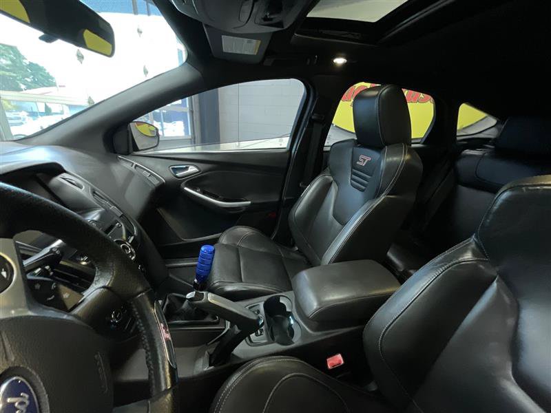 Used 2013 Ford Focus ST FWD image 12