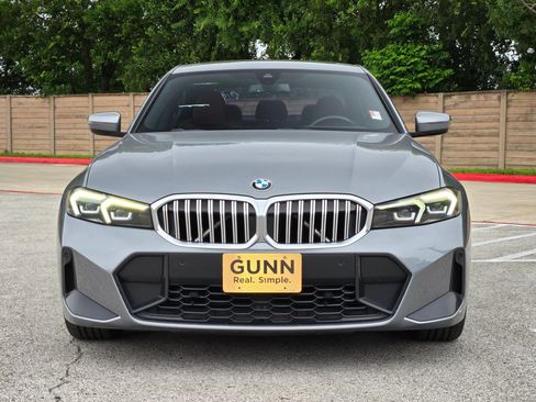 Used 2024 BMW 330i Sedan w/ M Sport Package RWD image 8