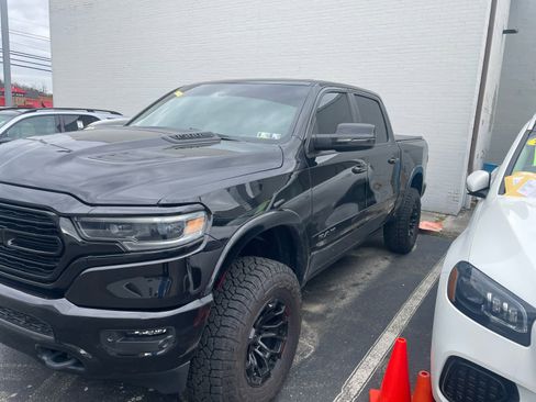 Used 2022 RAM 1500 Limited w/ Night Edition image 6