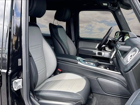 Used 2025 Mercedes-Benz G 580 w/ EQ Technology image 29